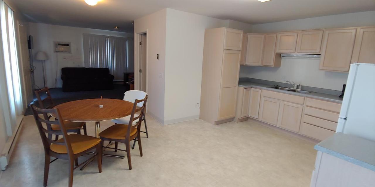 Sunrise Beach Motel Mackinaw City Εξωτερικό φωτογραφία